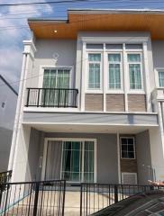 Discount for sale 3.7 Mb. Luxury Townhomes private #cinema #SanKamphaeng