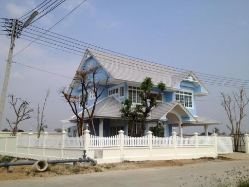 House for sale only 9.3 Mb.95 sqw. #Beautiful house, #outstanding #vintage style #TonPao #SanKamphaeng