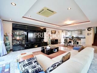 Island View Residence – 4 bed 5 bath in Na-Jomtien PP9746