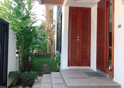 ‍️️‍️5.29  MB.Pool​ Villa​ for​ sale​ located​ Sankumphang​ District​ #Near​ Promenada