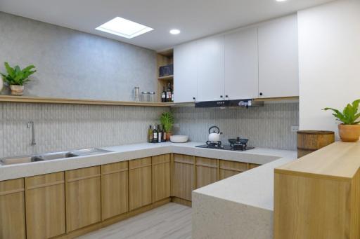 Sell 2.98 Mb. 3-storey townhome 20 sqw. #New renovated #SanPhakWan #HangDong near the city #ready to move in.