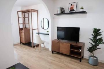 Condo for sale 1.19 Mb. #Lanna Condo 33 sqm. Beautiful, airy room with a balcony #Muji style #Buy, invest or buy. It