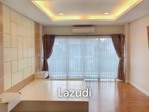 4 Bed 4 Bath 245 SQ.M Bangkok Boulevard Teparak-Wongwaen