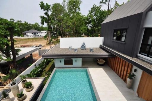 Discount​ 23.9 MB.167 sqw.​️​5 bed 5 bath Sale with Tenants​ #Get Income 130,000 Baht/month #Pool​ ​villa​ for​ sale​ located​ #HangDong