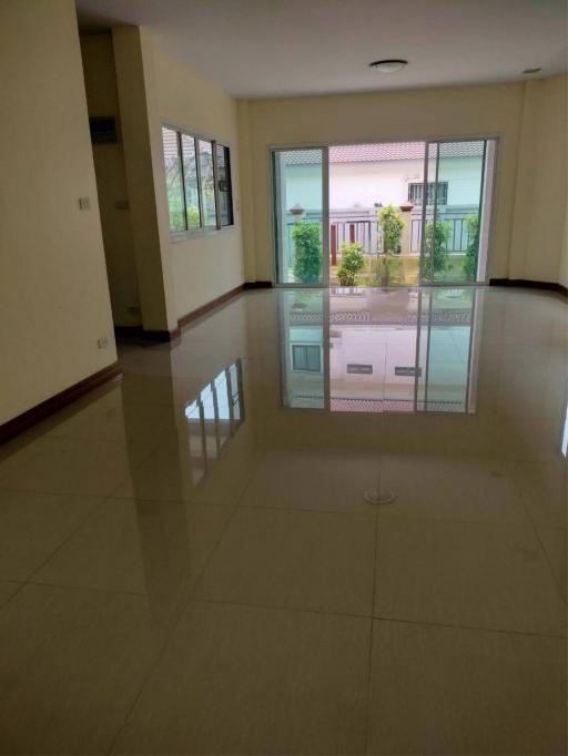 Selling only 2.35 Mb.​2-storey detached house 42.1 sqw.#NongPhueng #Saraphi