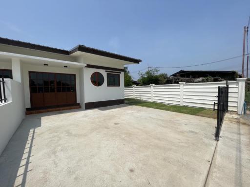 House for Sale 1.89 mb. #Twin houses 52 sqw. #Thawangtan #Saraphi Near #BigC #MaeHia