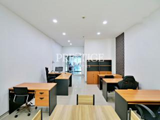 Commercial for rent in View Talay 7- 1 bath in Jomtien PP9698