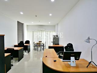 Commercial for rent in View Talay 7- 1 bath in Jomtien PP9698