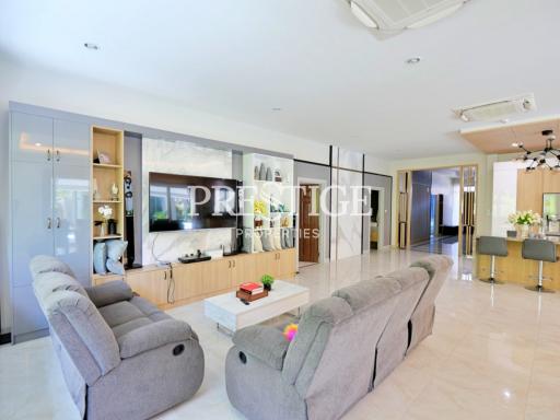 Garden Ville 5 – 6 bed 7 bath in East Pattaya PP9654