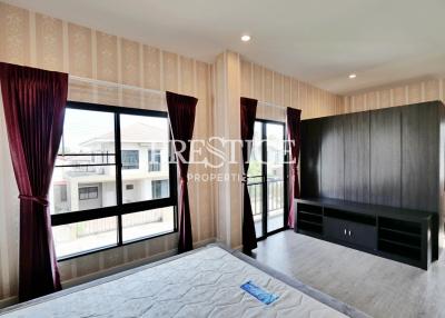 H Living Life – 4 bed 3 bath in East Pattaya PP9638