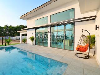 Layan Residence Pattaya – 3 bed 4 bath in East Pattaya PP9643