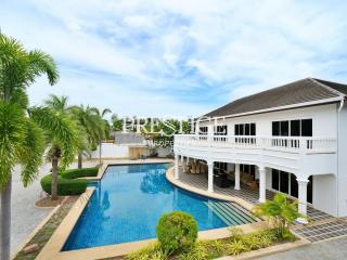 Private House – 7 bed 7 bath in East Pattaya PP9598