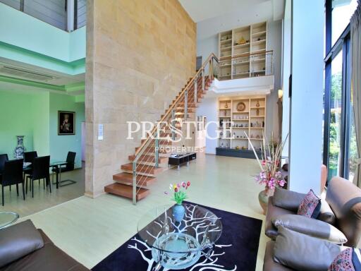 Little Hill Village – 3 bed 3 bath in East Pattaya PP9572