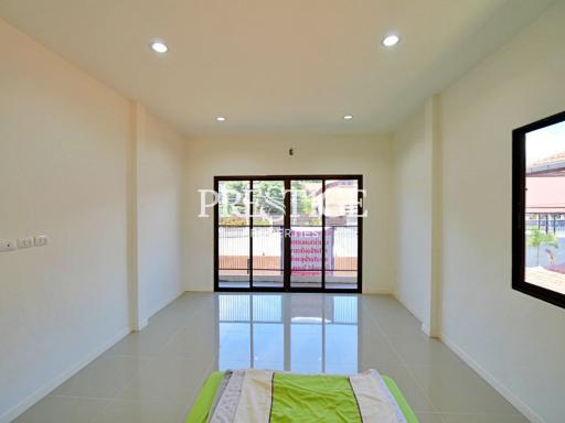 Ekmongkol 4(Upper Zone) – 5 bed 3 bath in East Pattaya PP9576