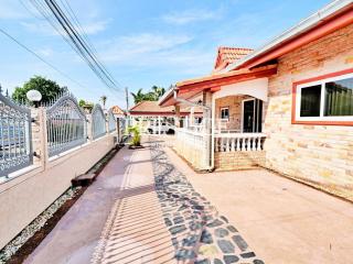 Private House – 4 bed 4 bath in East Pattaya PP9528