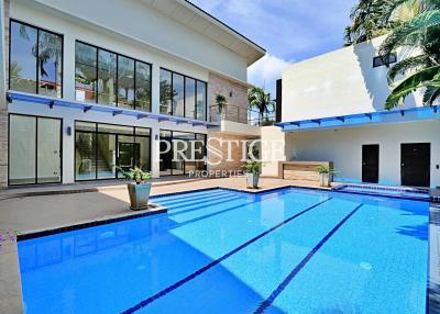 Private House – 9 bed 13 bath in East Pattaya PP9519