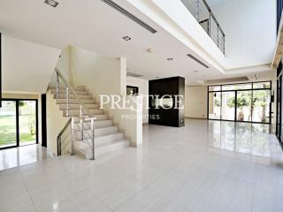 Private House – 9 bed 13 bath in East Pattaya PP9519