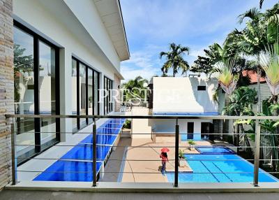 Private House – 9 bed 13 bath in East Pattaya PP9519