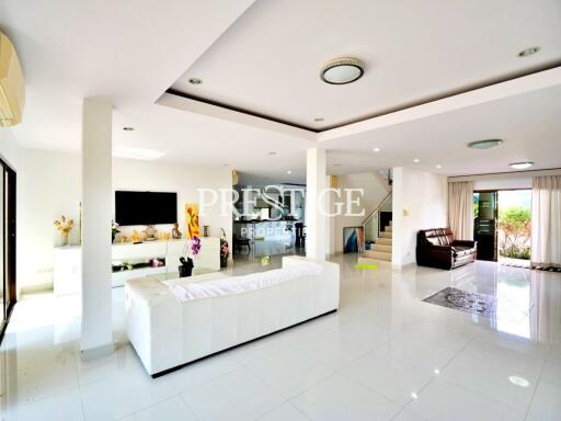 Baan Dusit Pattaya – 4 bed 5 bath in Na-Jomtien PP9529