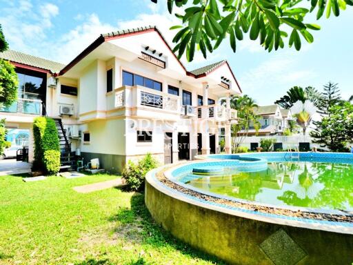 Baan Dusit Pattaya – 4 bed 5 bath in Na-Jomtien PP9529