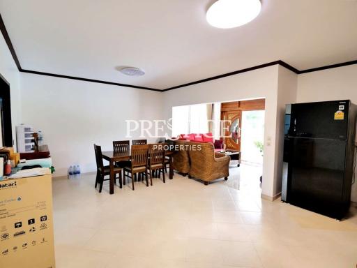 Private House – 4 bed 5 bath in Na-Jomtien PP9497