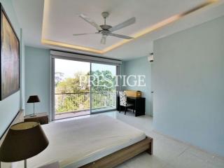 Beachfront House – 3 bed 4 bath in North Pattaya PP9451