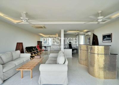 Beachfront House – 3 bed 4 bath in North Pattaya PP9451
