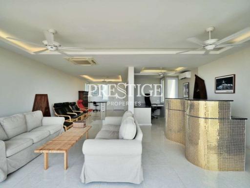 Beachfront House – 3 bed 4 bath in North Pattaya PP9451