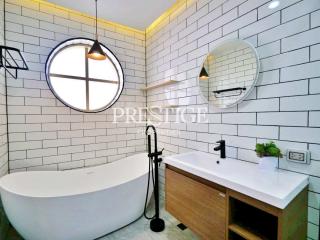 Private House – 4 bed 3 bath in Na-Jomtien PP9422