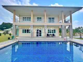 Private House – 5 bed 5 bath in Na-Jomtien PP9406