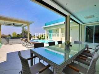 Siam Royal View – 10 Bed 12 Bath in East Pattaya PP9405