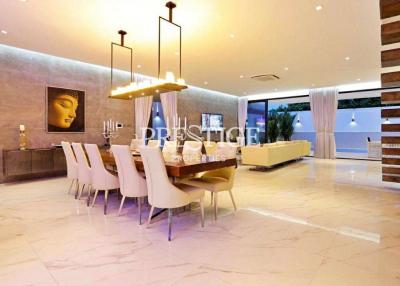 Private House – 6 Bed 10 Bath in Pratamnak for 95,000,000 THB PC9383