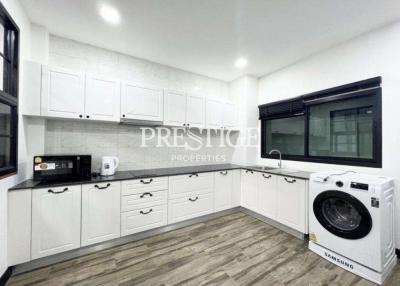 Private House – 3 Bed 3 Bath in Huay Yai / Phoenix PC9372