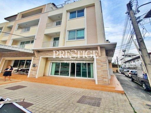 Shophouse – 6 Bed 3 Bath in Naklua – PCO2089