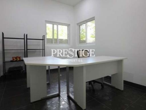 Private House – 4 Bed 4 Bath in Na-Jomtien PC9348