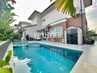 Suetrong Grand Ville Bangsaray – 5 Bed 3 Bath in Bang Saray for 13,600,000 THB PC9342