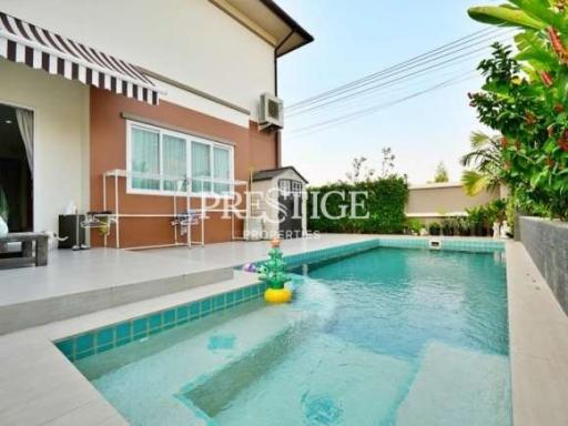 Suetrong Grand Ville Bangsaray – 5 Bed 3 Bath in Bang Saray for 13,600,000 THB PC9342