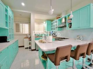 Suetrong Grand Ville Bangsaray – 5 Bed 3 Bath in Bang Saray for 13,600,000 THB PC9342