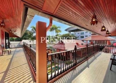 Pool Villa For Sale – 23 Bed 19 Bath in Pratamnak PCO2088