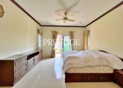 Private House – 15 Bed 12 Bath in Huay Yai / Phoenix for 62,000,000 THB PC9284