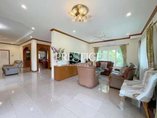 Private House – 15 Bed 12 Bath in Huay Yai / Phoenix for 62,000,000 THB PC9284