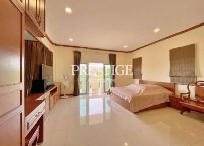 Private House – 15 Bed 12 Bath in Huay Yai / Phoenix for 62,000,000 THB PC9284