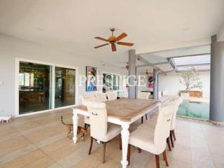 Private House – 6 Bed 6 Bath in Huay Yai / Phoenix for 28,000,000 THB PC9282