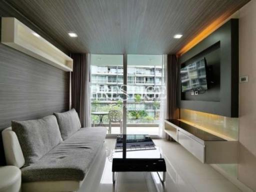 Apus Condo – 2 Bed 2 Bath in Central Pattaya PC9190