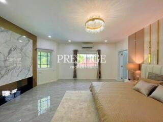 Private House – 10 Bed 10 Bath in East Pattaya PC9185