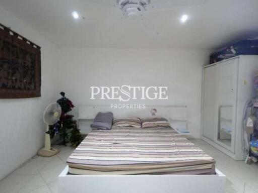 Executive Residence 4 – 3 Bed 3 Bath in Pratamnak for 6,900,000 THB PC9166