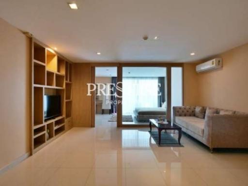 Beachfront Jomtien Residence – 1 Bed 1 Bath in Na-Jomtien PC9158