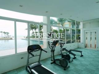 Beachfront Jomtien Residence – 1 Bed 1 Bath in Na-Jomtien PC9158