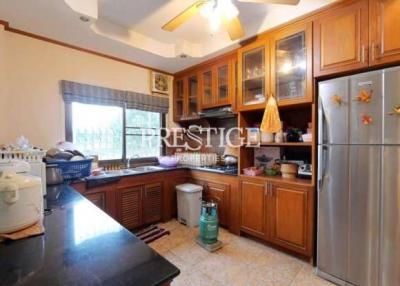 Private House – 6 Bed 8 Bath in East Pattaya for 20,000,000 THB PC9135