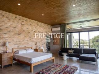 Private House – 9 Bed 9 Bath in East Pattaya for 64,950,000 THB PC9131